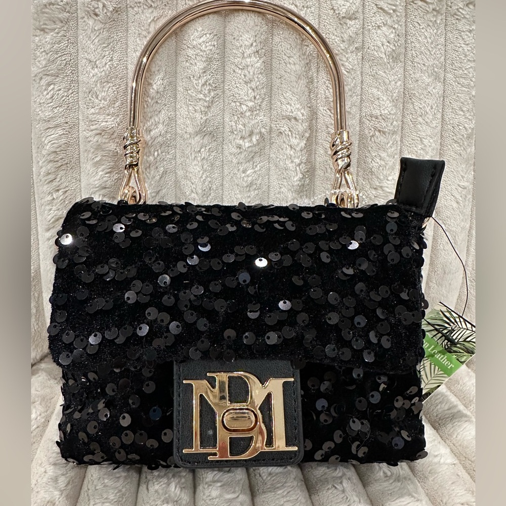 Badgley Mischka NWT SEQIN black mini handbag bag